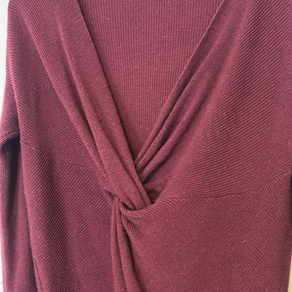 Halogen Burgundy Off-Shoulder Cashmere Blend Sweater, Small - Picture 5 of 10